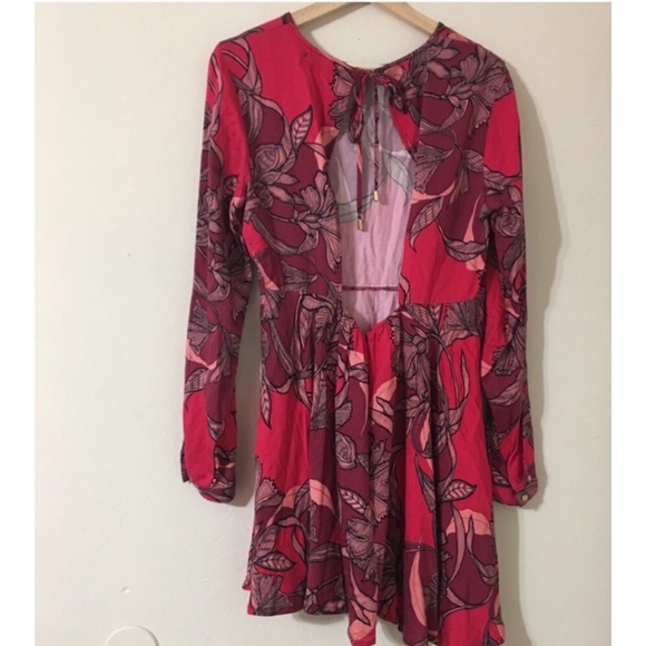 MINKPINK Femme Fatale Open Back Long Sleeve Dress - Picture 5 of 8